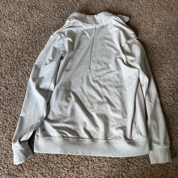 Lululemon Athletica Men's PrePost Jacket, Zip Up, Heathered Silver Spoon, Large - Picture 10 of 12